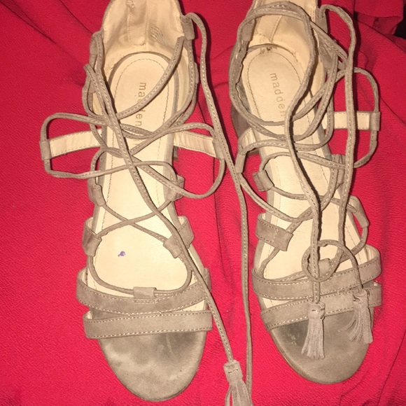 Steve Madden sandals - Picture 1 of 2